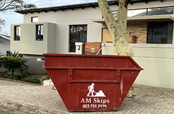 AM Skips Skip rentals in George in action